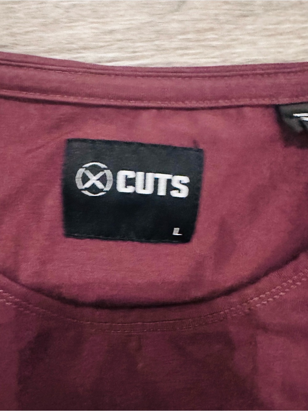 Cuts Clothing Men's Short Sleeve Tee - Maroon